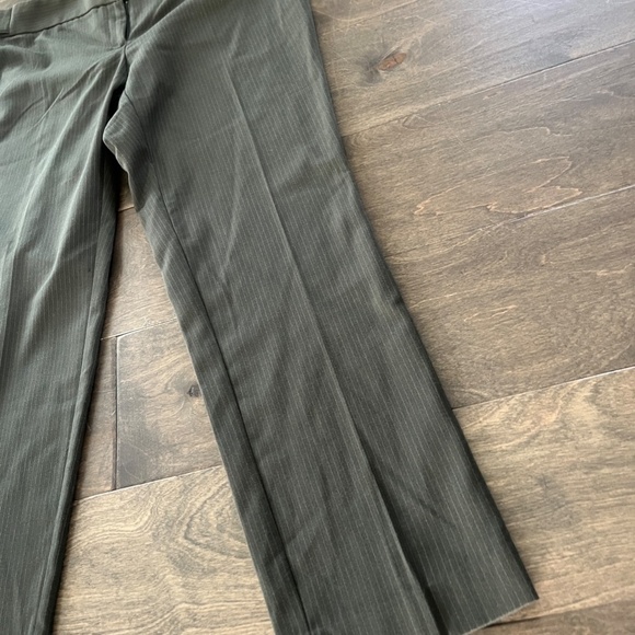 Relativity Olive Stripe Pant, size 12P - Picture 5 of 12